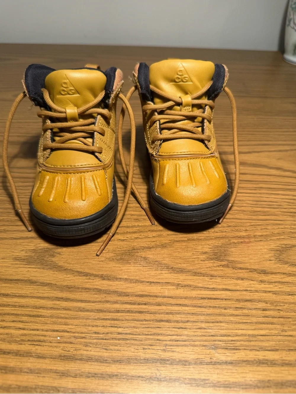 Nike Woodside 2 High TD 'Wheat' 7c   High-Top Sneaked